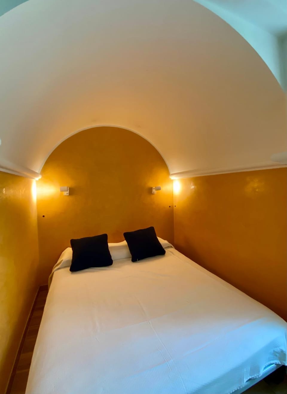 Art Flat - Stendhal 30 Apartment in Milan