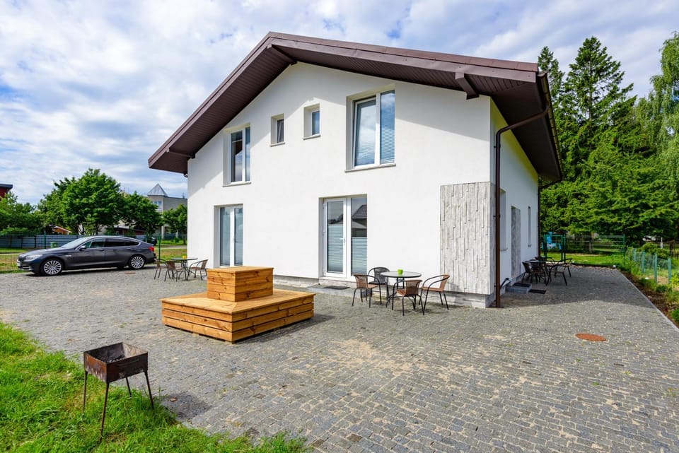 Property building, Garden, Garden view