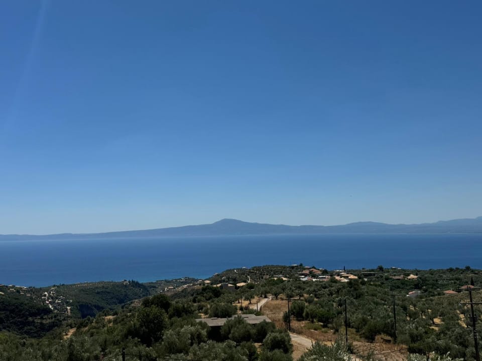 Nearby landmark, Day, Natural landscape, Mountain view, Sea view