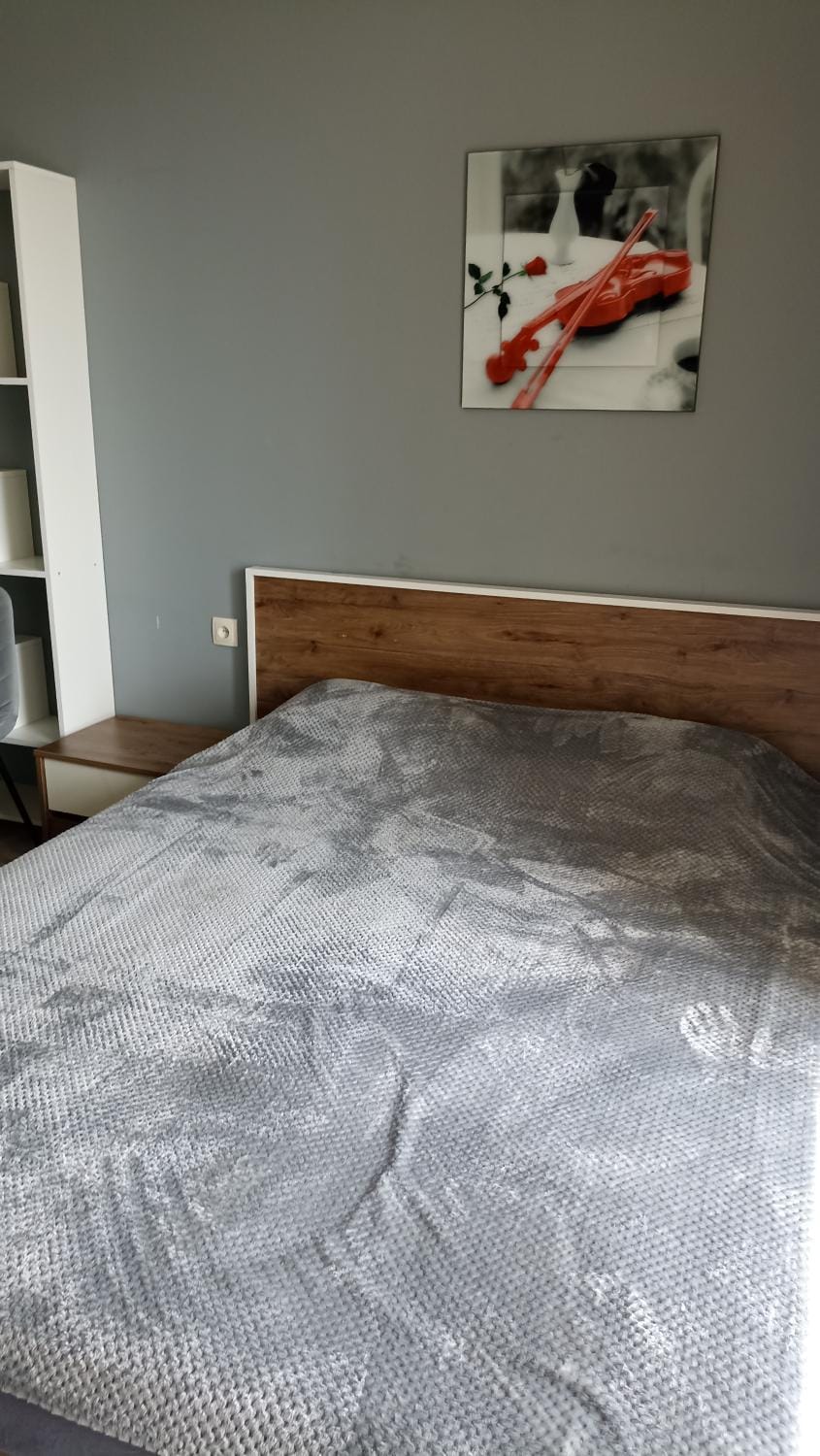Bed, Bedroom