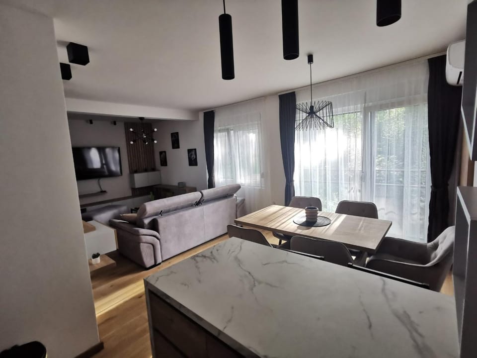 Centar Park Lux Apartment in Serbia