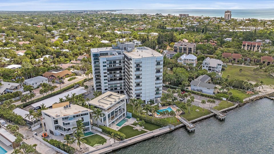 Imperial Sunsets on Siesta Apartment in Siesta Key