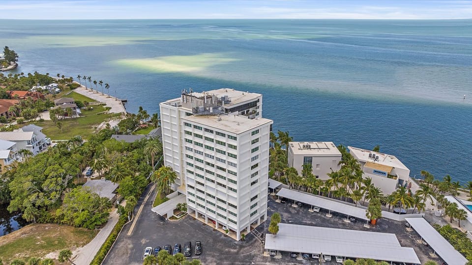 Imperial Sunsets on Siesta Apartment in Siesta Key