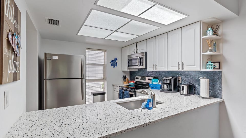 Its a Shore Thing Apartment in Longboat Key