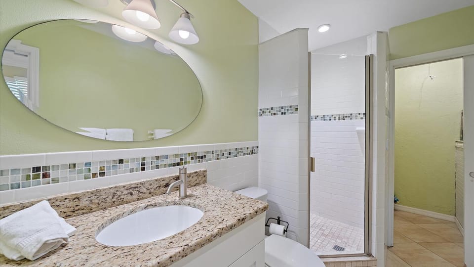 Las Hermanas 1 Apartment in Longboat Key