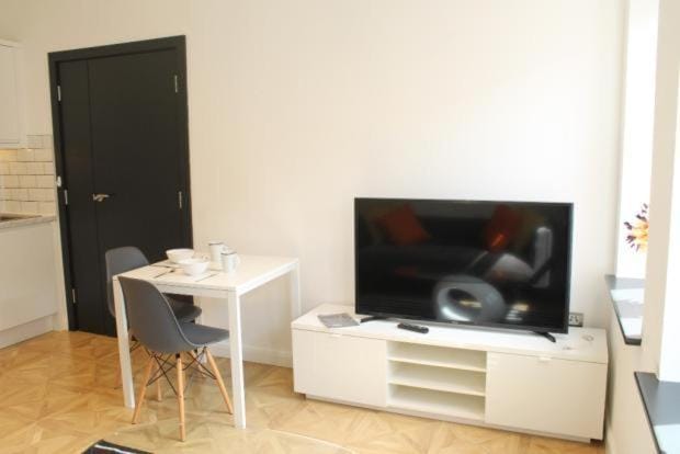 Central 1Bed loft style apartment Leeds City Centre Apartment in Leeds
