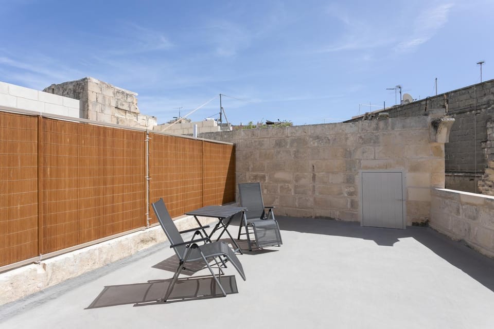 Patio, Balcony/Terrace, Dining area