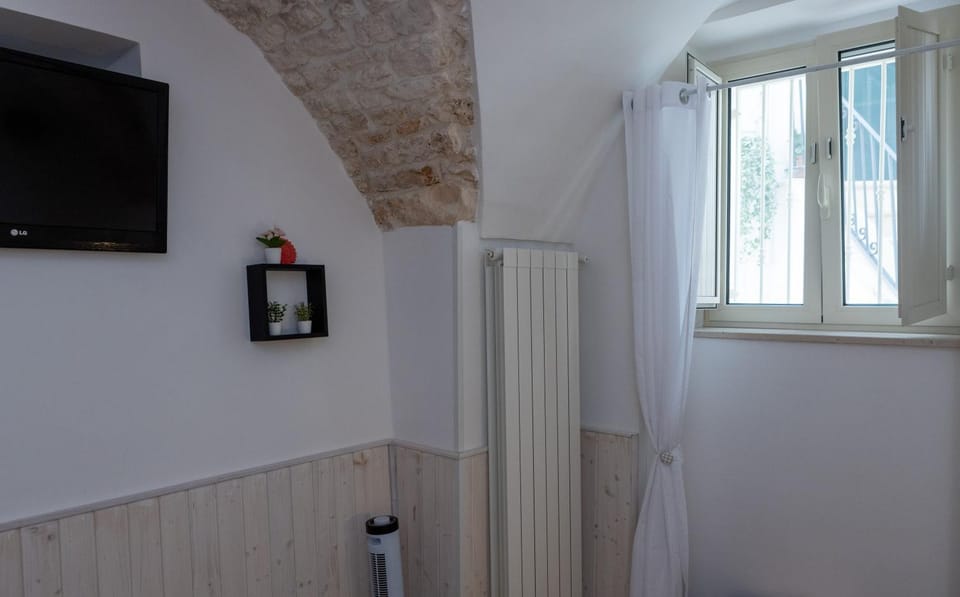 TV and multimedia, Bedroom