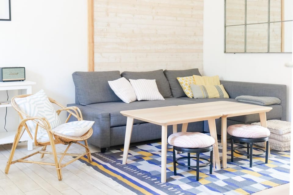 Communal lounge/ TV room, Living room
