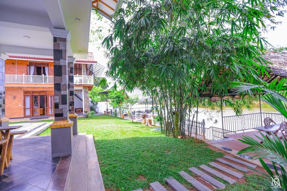 Rivershore Villas Villa in Negombo