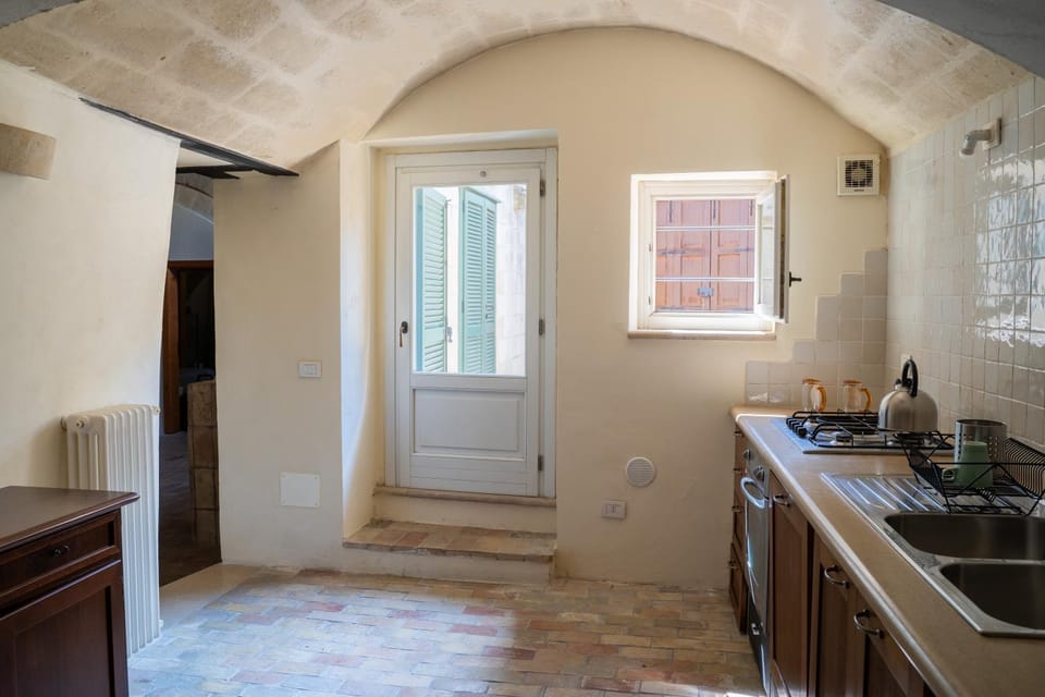 kitchen, kitchen