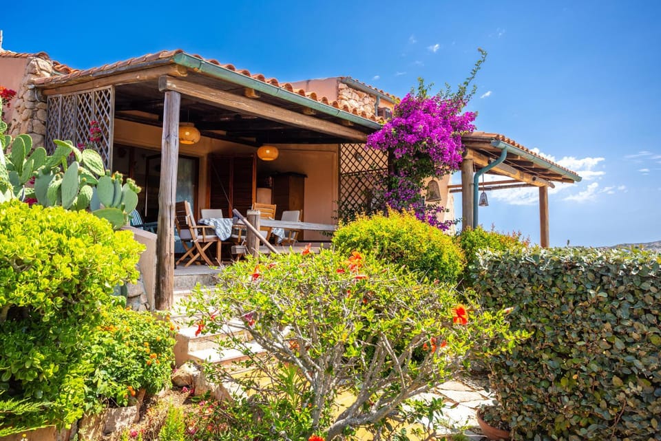 Property building, Patio, Spring, Garden view