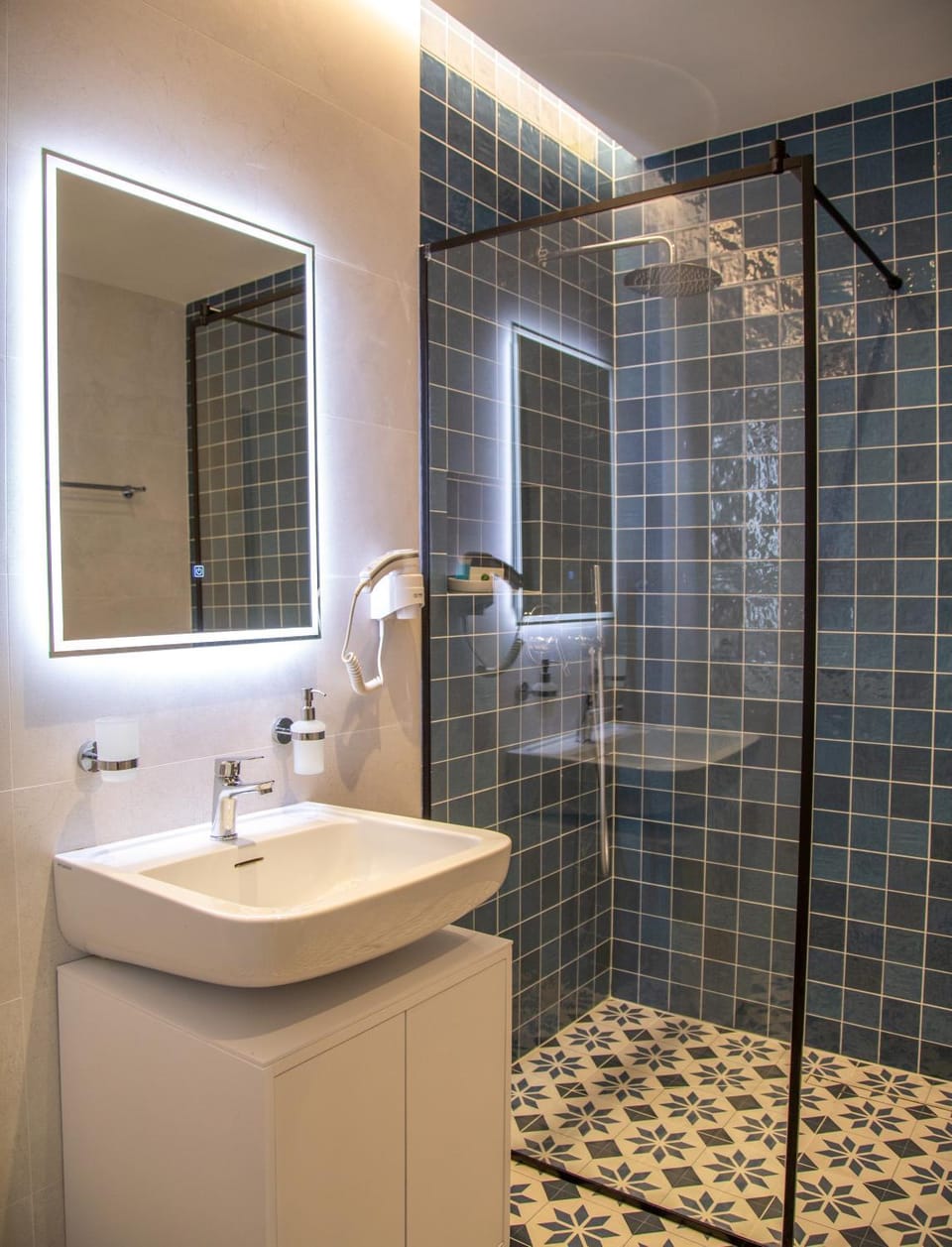 Shower, Bathroom