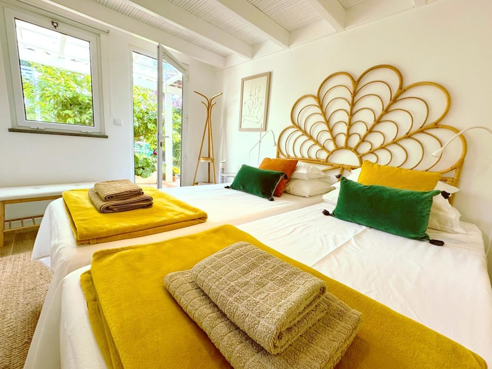 Small Room - FLAMINGA'S PLACE Apartment in Azores District