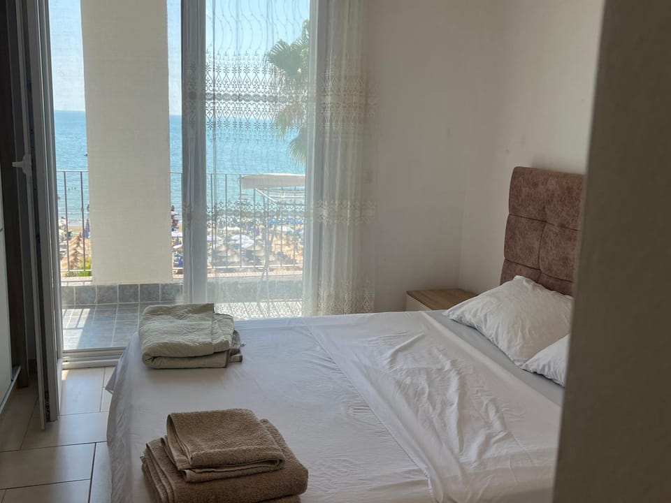 Direct sea view Apartment in Tirana County, Albania