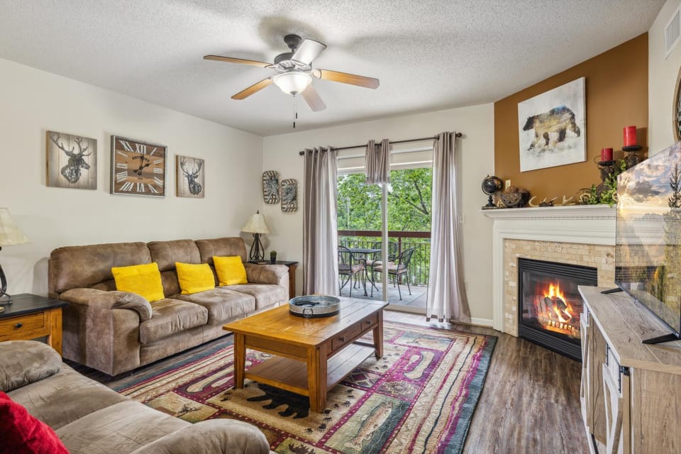 CL403 Creekside Tranquility House in Pigeon Forge