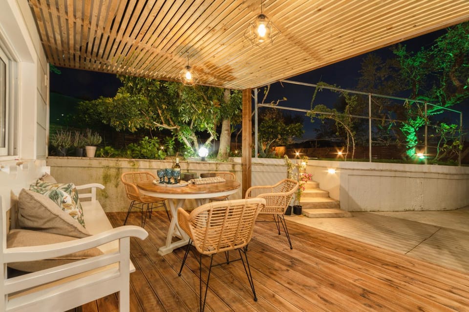 Patio, Night, Natural landscape, Garden, View (from property/room), Balcony/Terrace, Living room, Seating area, Garden view