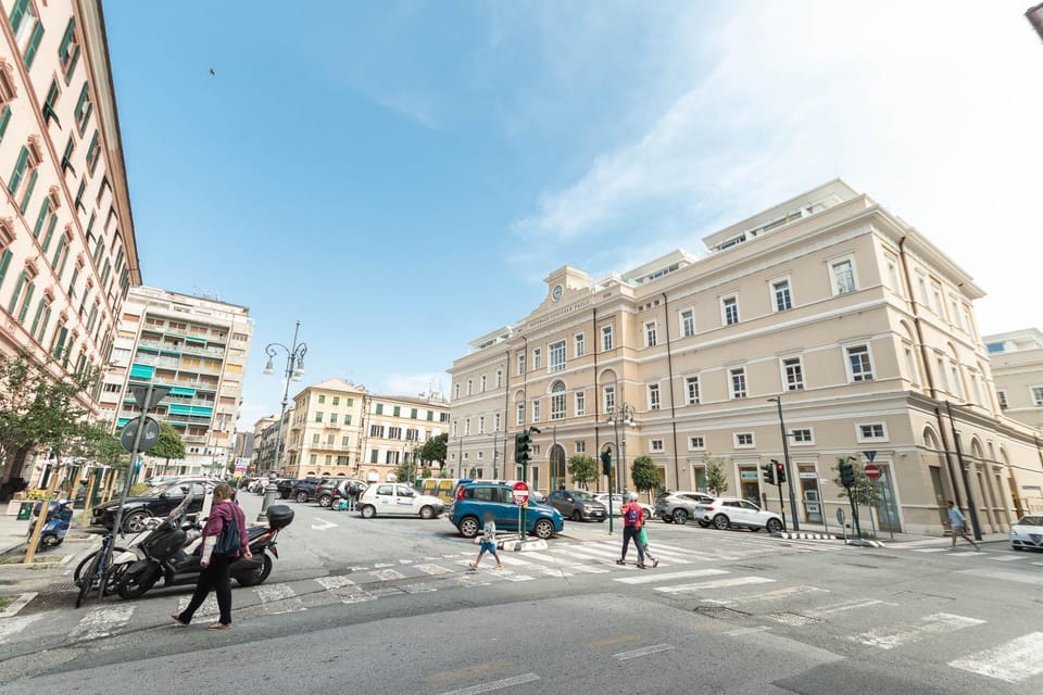 Neighbourhood, City view, Street view, Parking