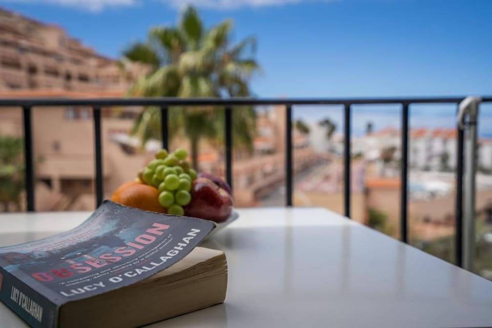 Noemi Blu Tenerife Apartment in Los Cristianos