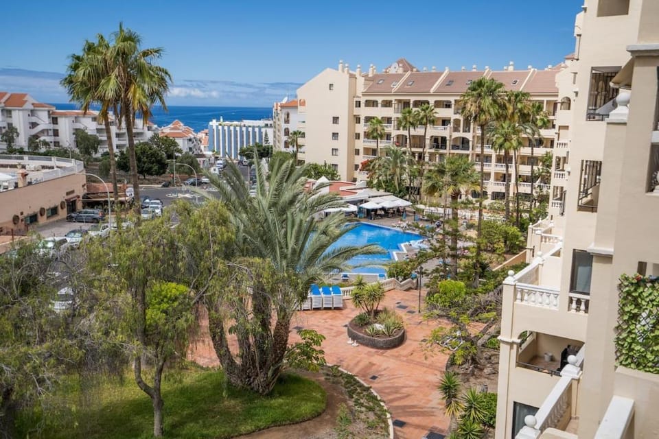 Noemi Blu Tenerife Apartment in Los Cristianos