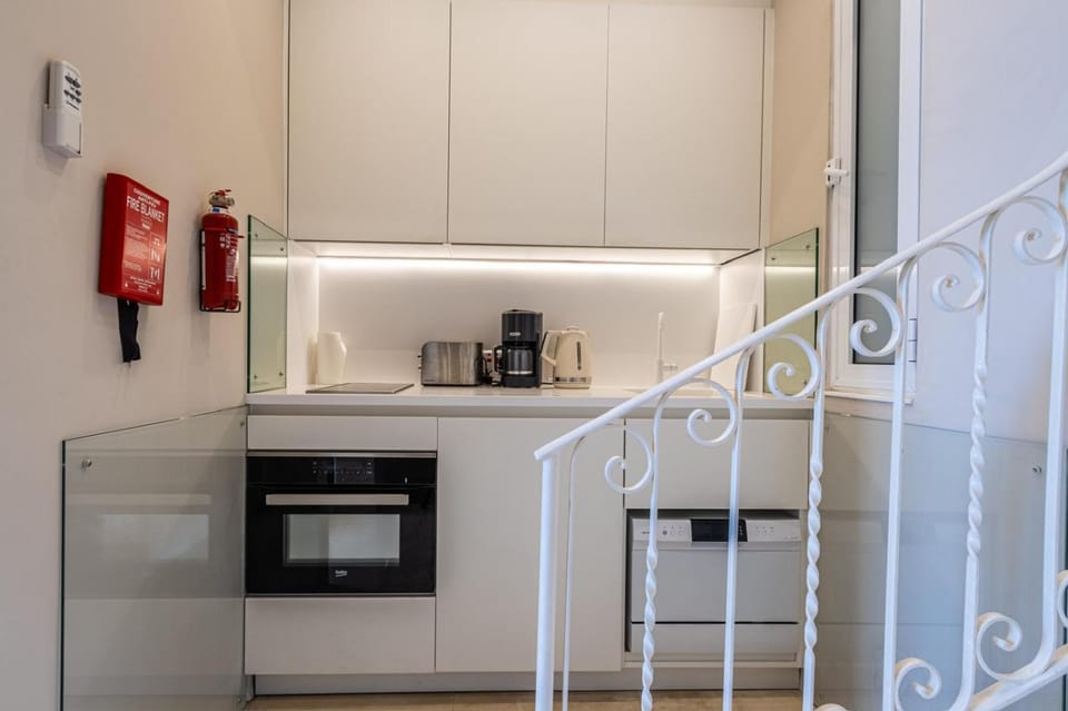 Stylish Seaview Valletta House Apartment in Valletta