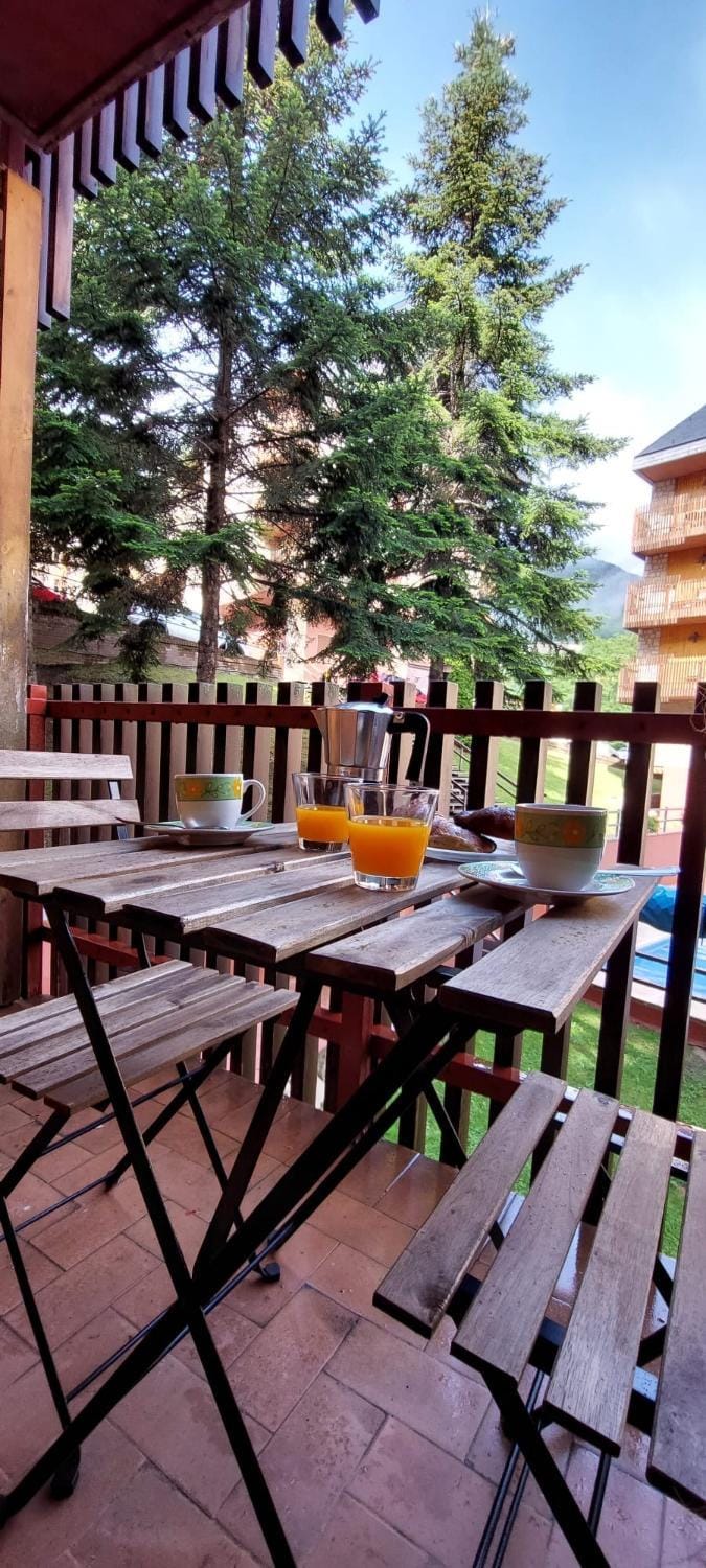 View (from property/room), Balcony/Terrace