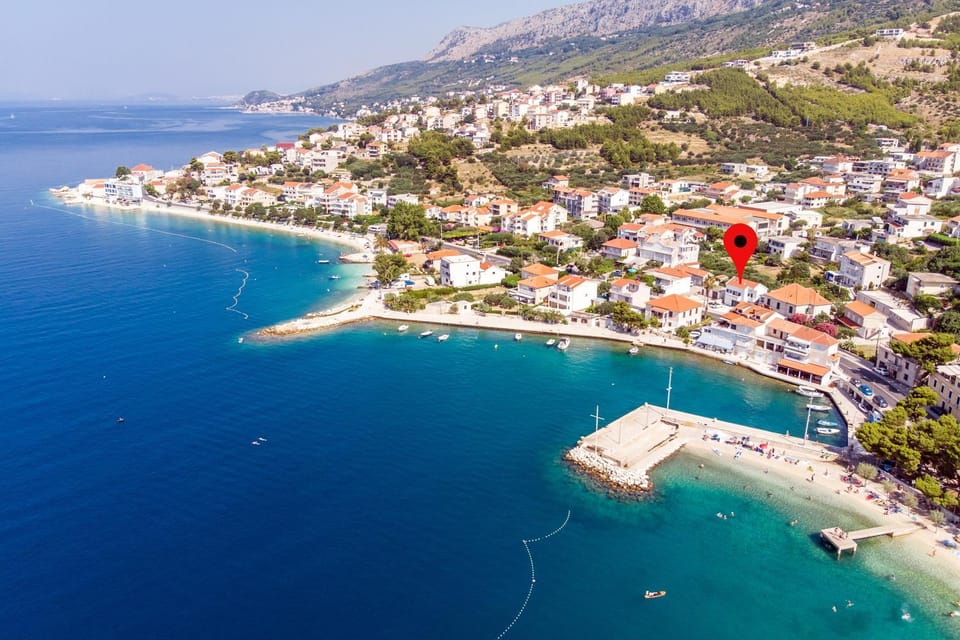 Property building, Nearby landmark, Day, Bird's eye view, Beach, Mountain view, Sea view