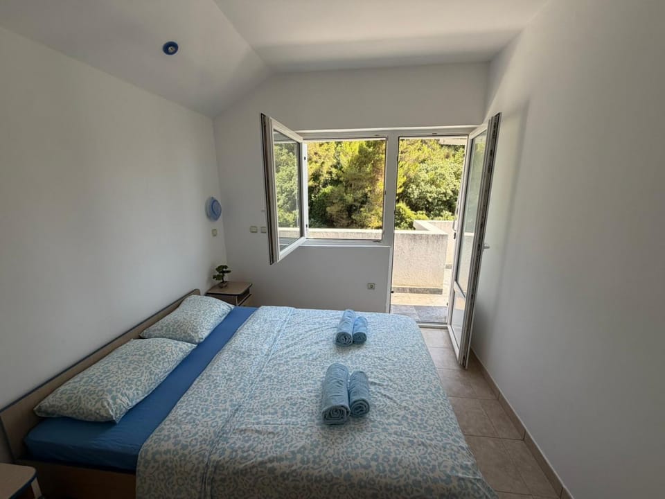 The View Sveti Stefan M3 Apartment in Sveti Stefan