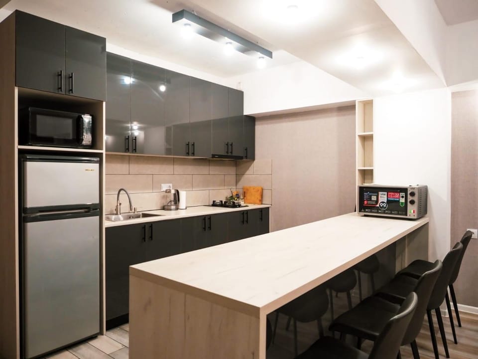 Dining area, oven, kitchen