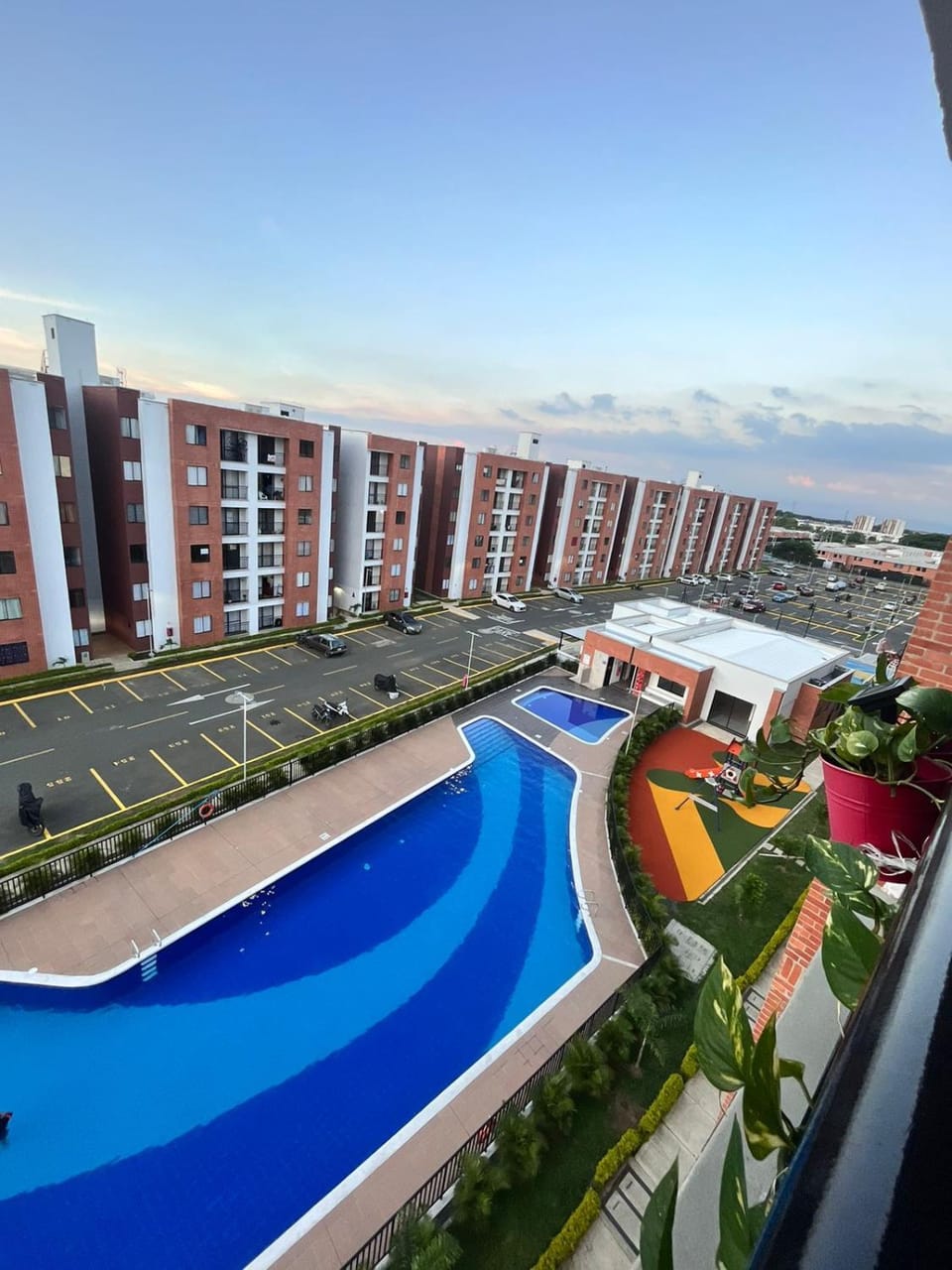 Pool view, Swimming pool