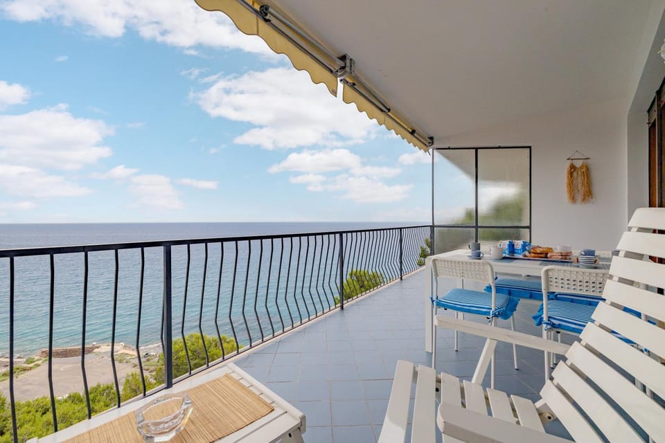 Patio, Day, Natural landscape, View (from property/room), Balcony/Terrace, Balcony/Terrace, Dining area, Sea view