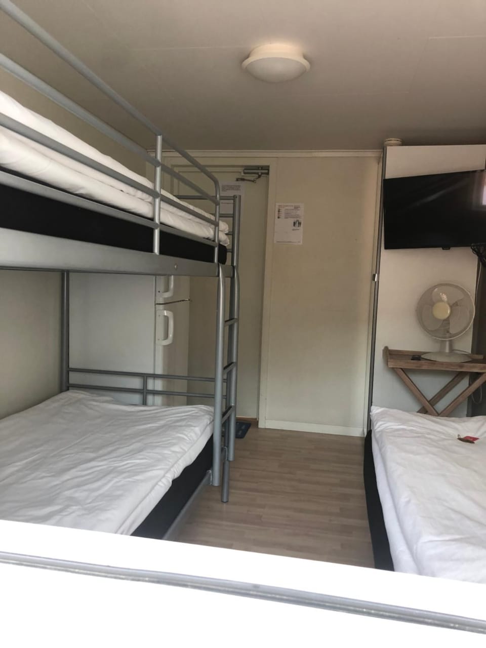 Bed, Photo of the whole room, Bedroom, bunk bed