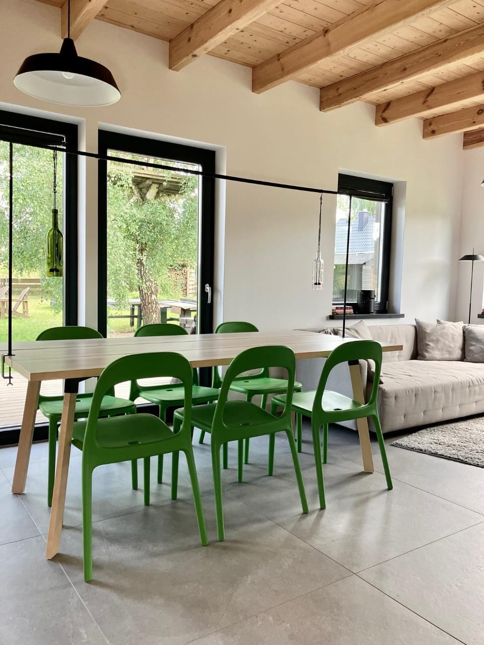 Living room, Seating area, Dining area