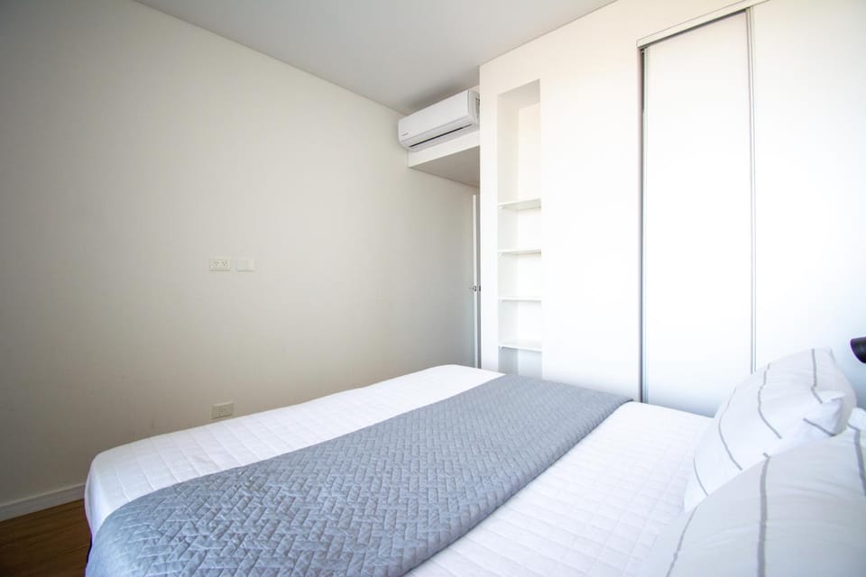 Bed, Bedroom, wardrobe, air conditioner