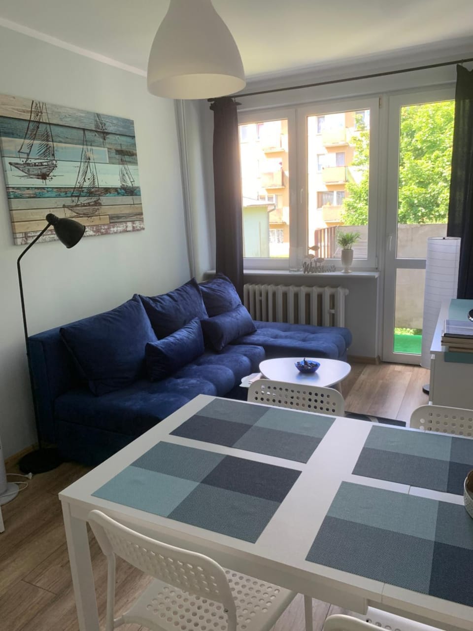 Balcony/Terrace, Living room, Seating area, Dining area, internet