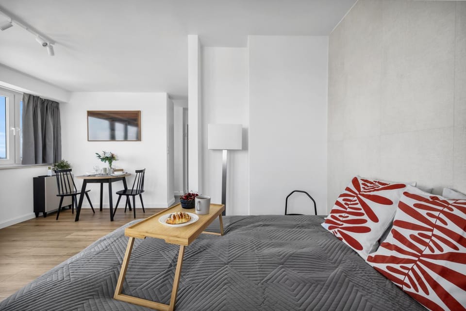 Bed, Living room, Seating area