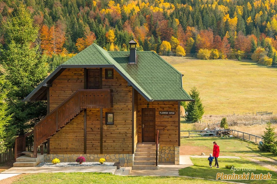 Property building, Natural landscape, Mountain view