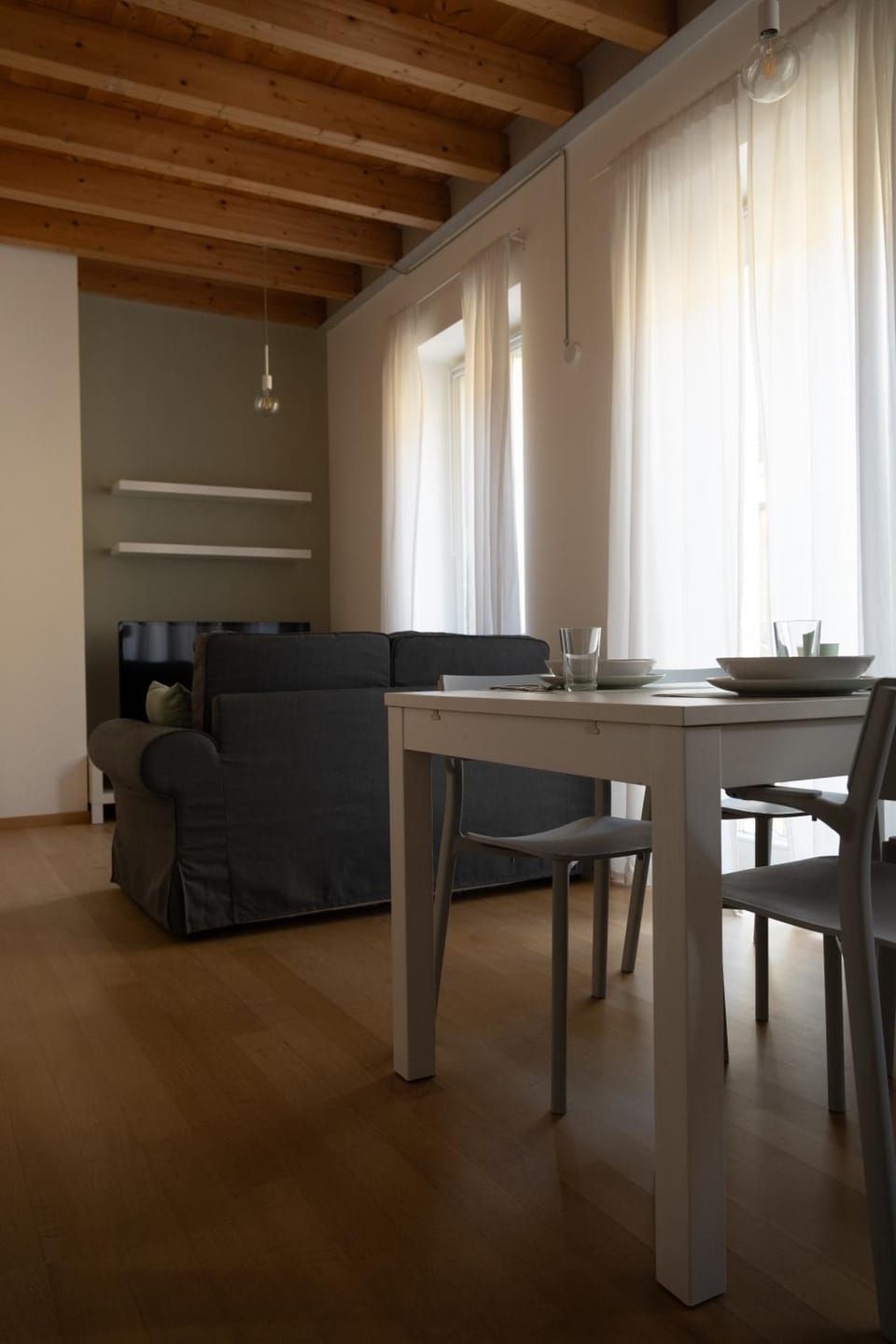 Living room, Dining area