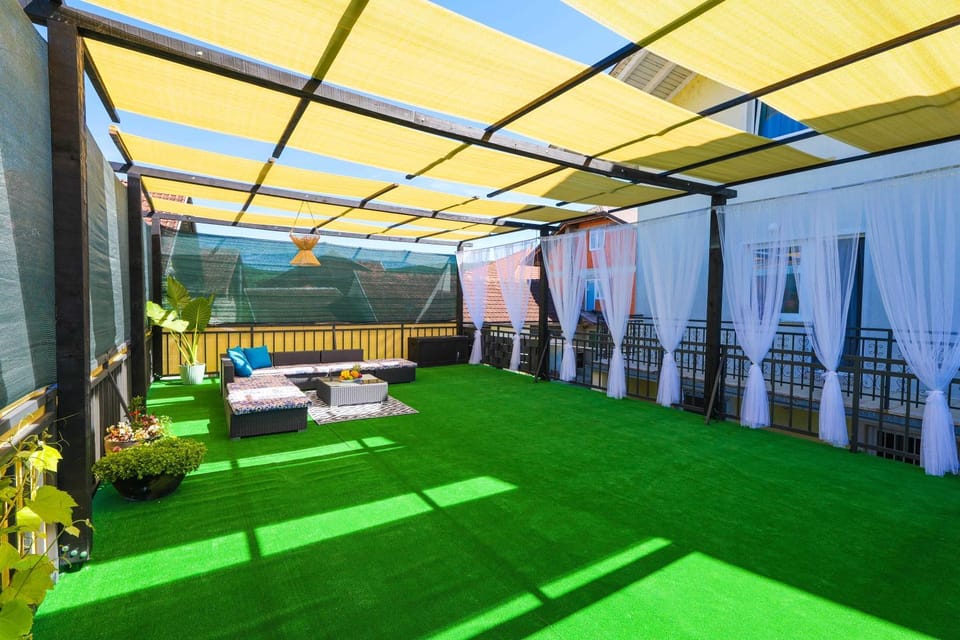 Balcony/Terrace, Balcony/Terrace