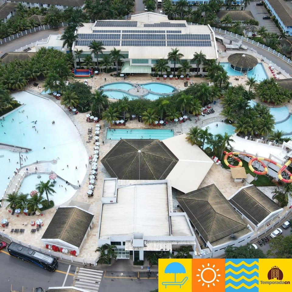 Property building, Restaurant/places to eat, Swimming pool, Breakfast