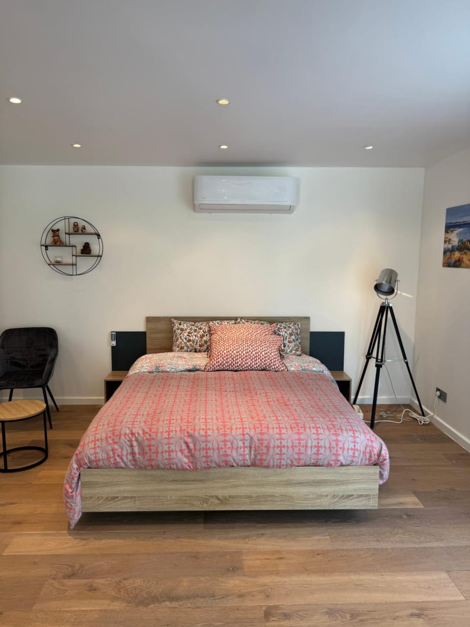 Maison avec Piscine, Jacuzzi et grand Jardin à 1h de Paris Villa in Grand Est