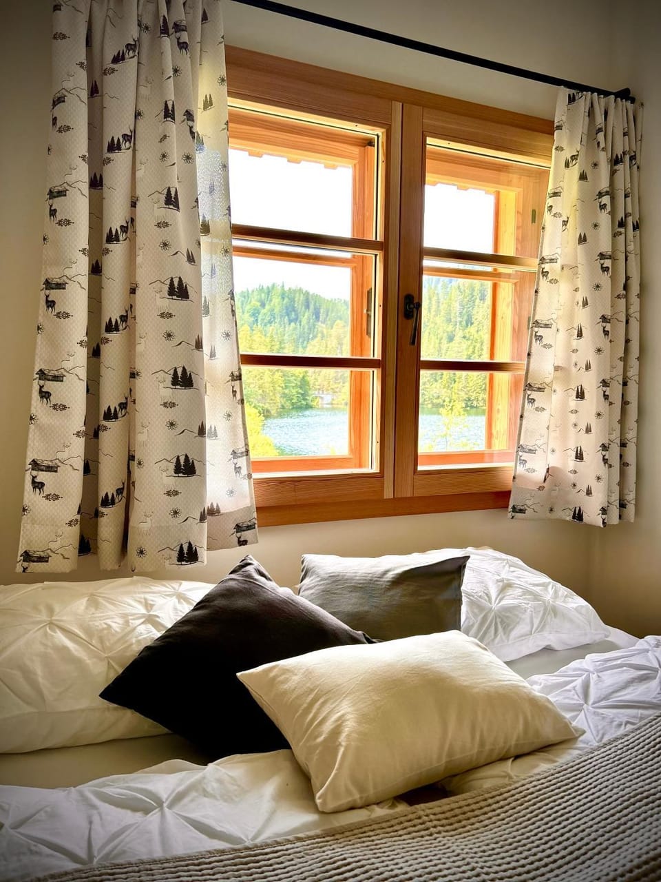 Natural landscape, Bedroom