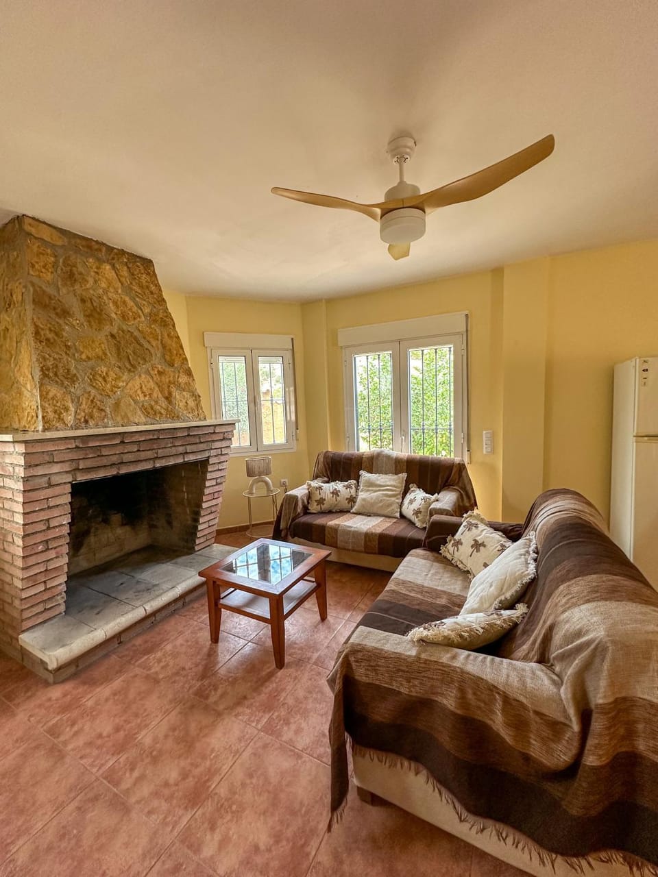 Living room, fireplace