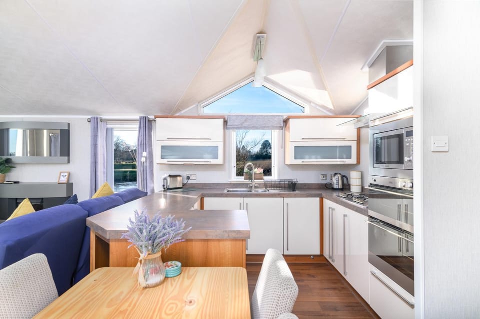 Primrose Valley Lakeside Lodge Campground/ 
RV Resort in Primrose Valley