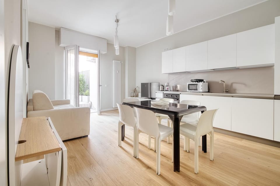 Coffee/tea facilities, Kitchen or kitchenette, Living room, Seating area, Dining area, pet friendly, stove, toaster