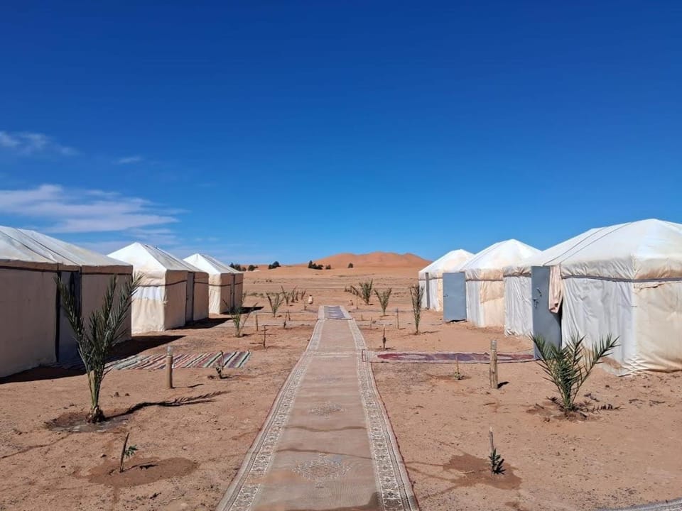 Off site, Mountain view