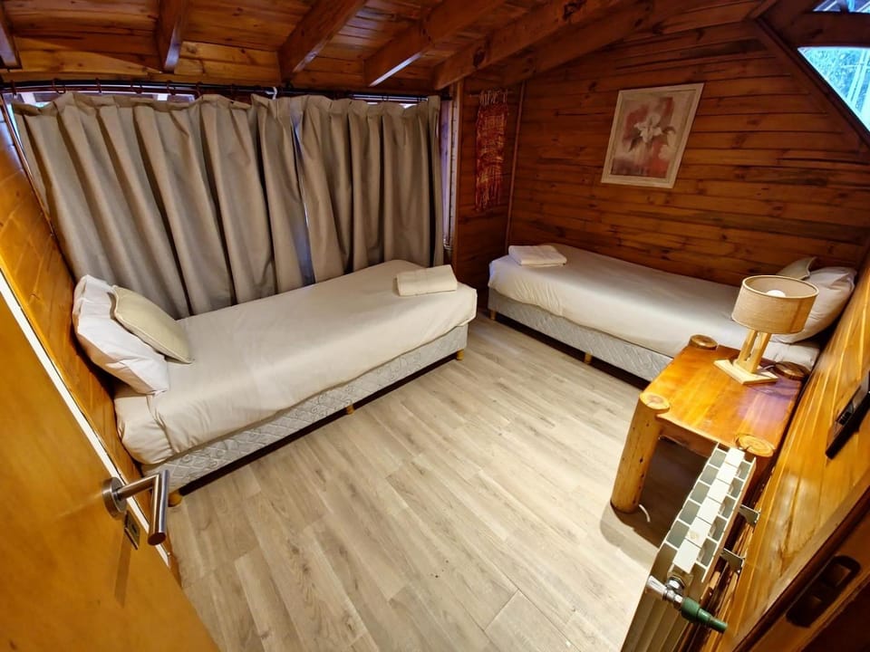 El Remanso - Arrayan Cabin, Bahía Manzano Cabin in Puerto Manzano