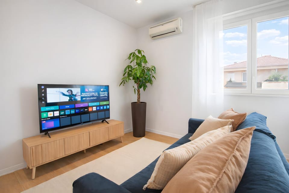 TV and multimedia, Living room