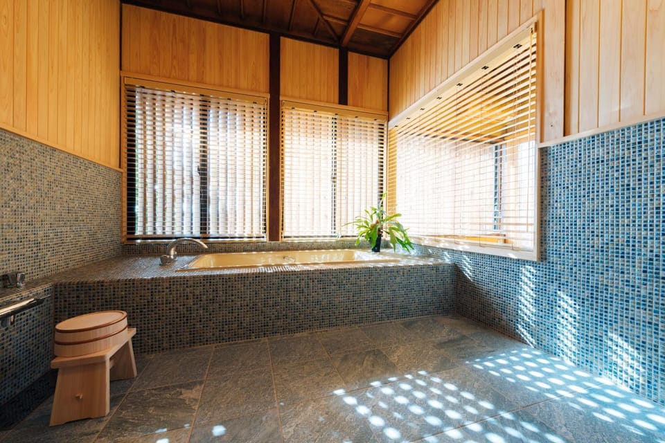 Bathroom, Bath