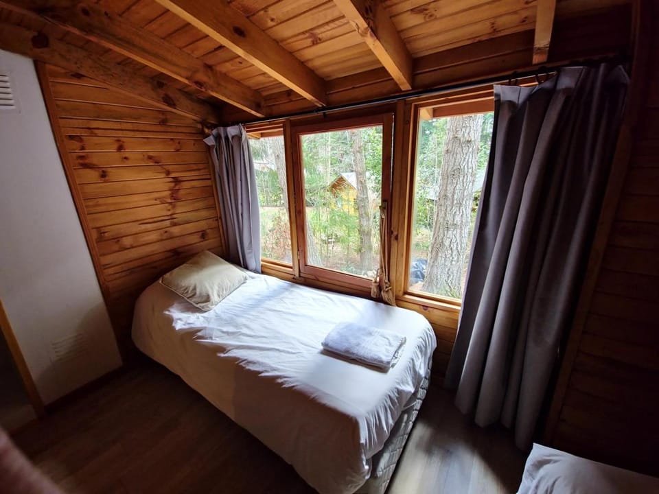 El Remanso - Cipres Cabin, Bahía Manzano Cabin in Puerto Manzano